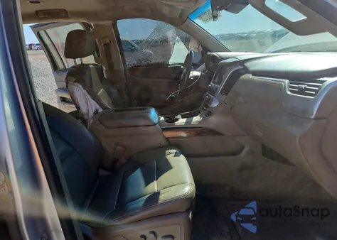 2015 GMC Yukon Xl K1500 Slt z USA, uszkodzony, nr VIN 1GKS2HKC0FR222877